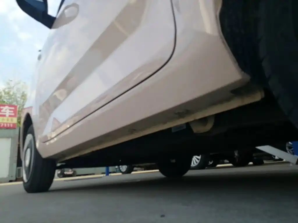 Wuling MINIEV — миниатюра 22