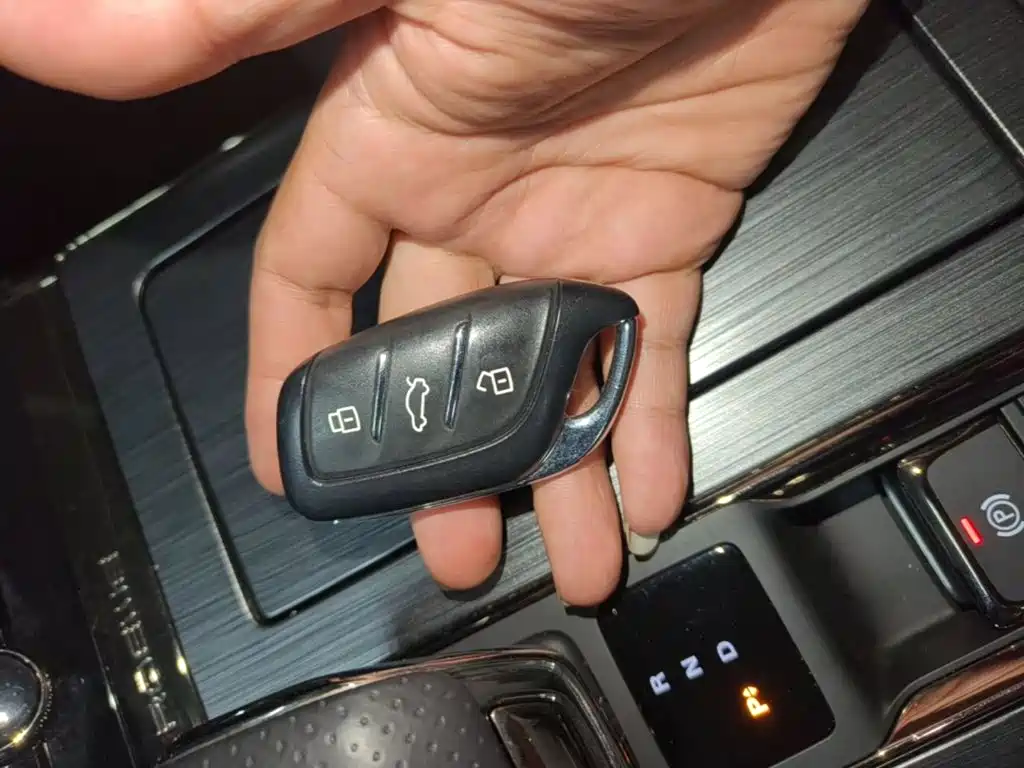 Roewe RX5 New Energy — миниатюра 9