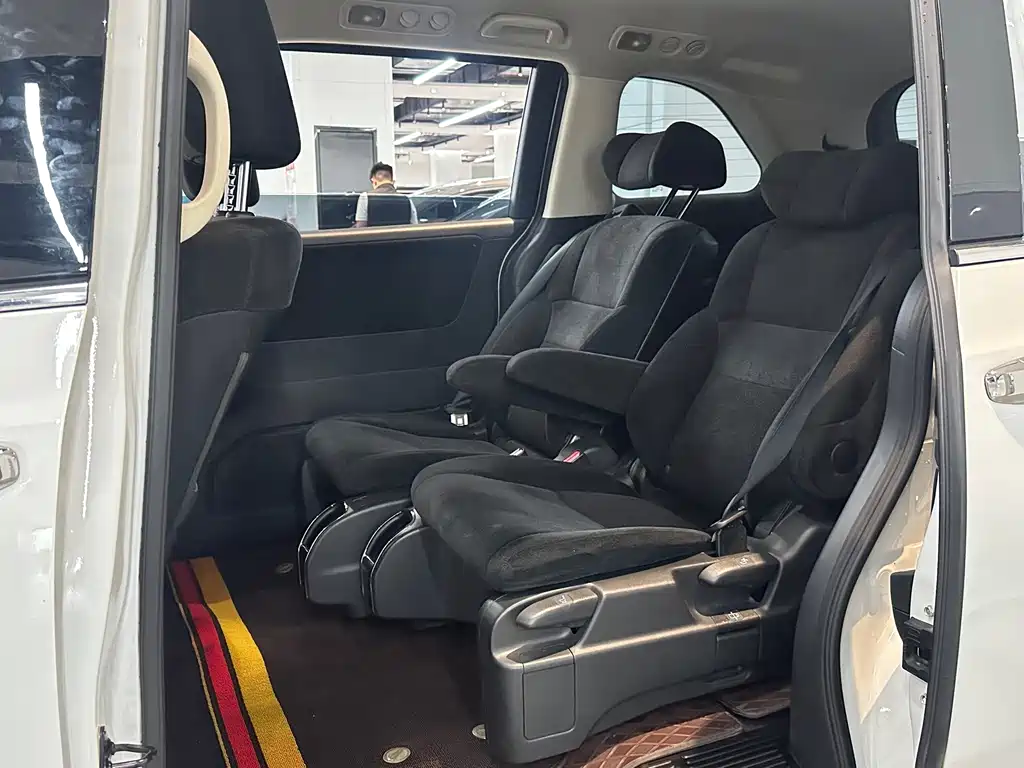 Honda Odyssey — миниатюра 7