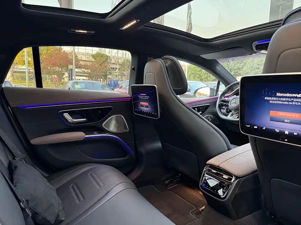 MERCEDES-BENZ EQS AMG