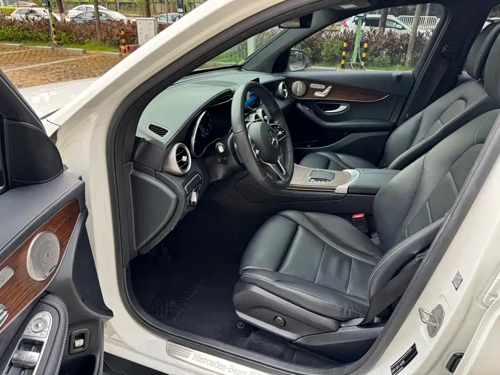 Mercedes-Benz GLC — миниатюра 5