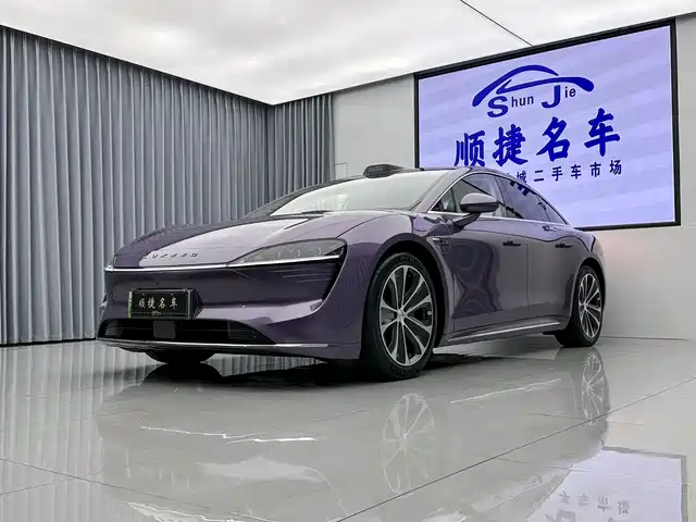 AITO WISDOM WORLD S7 2025