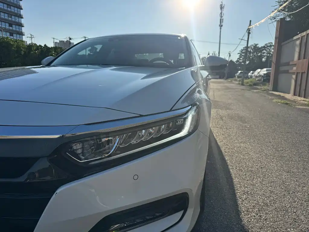 Honda Accord — миниатюра 25