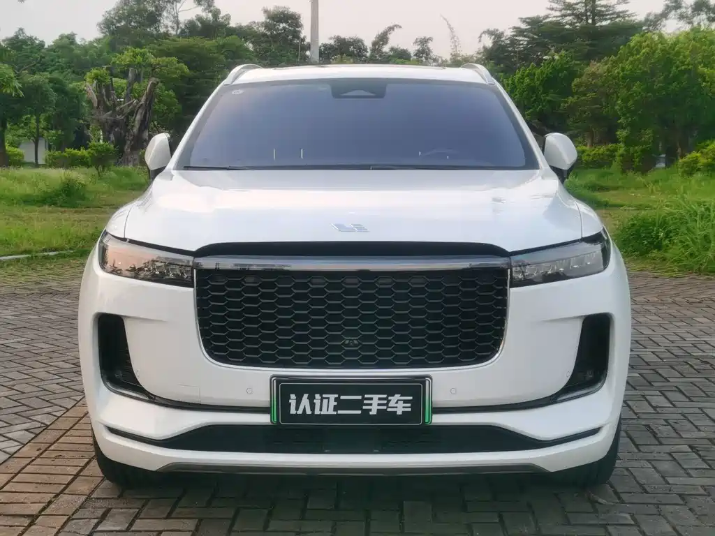 Li Auto Li ONE — миниатюра 2