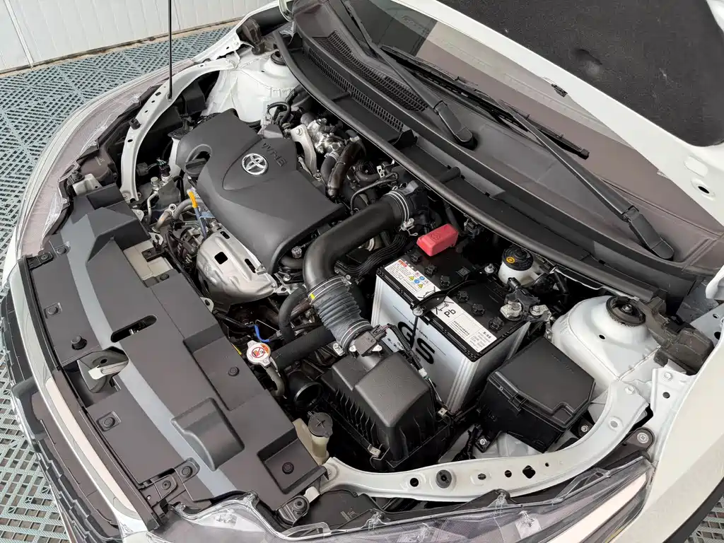 Toyota Yaris L — миниатюра 23