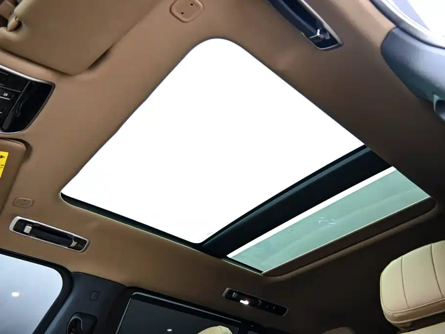 Land Rover Range Rover — миниатюра 33