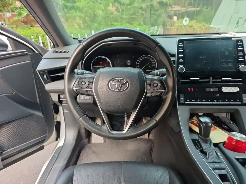 Toyota Avalon — миниатюра 11