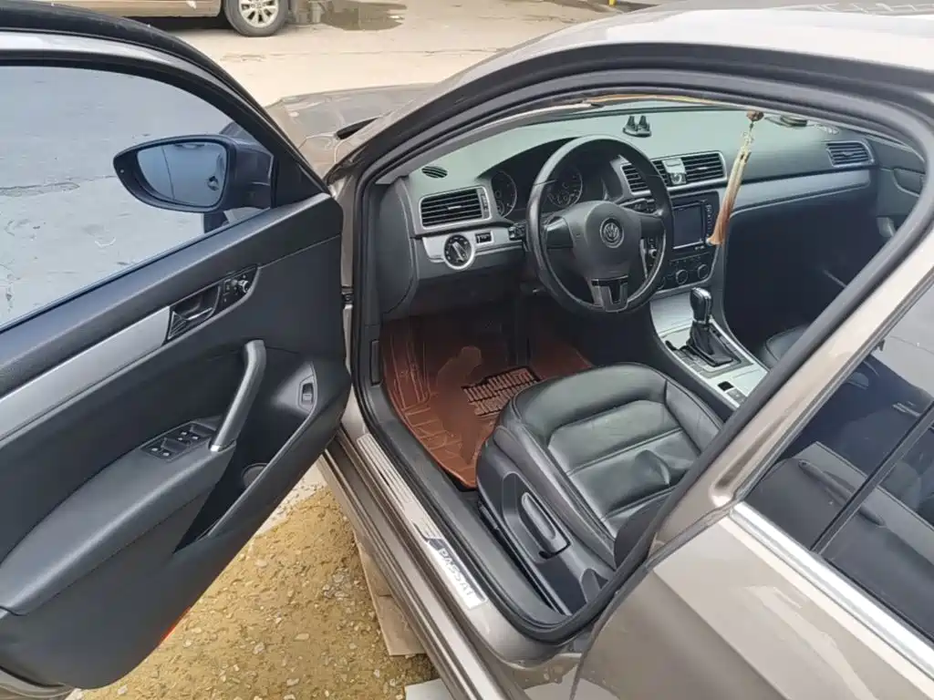 Volkswagen Passat — миниатюра 21