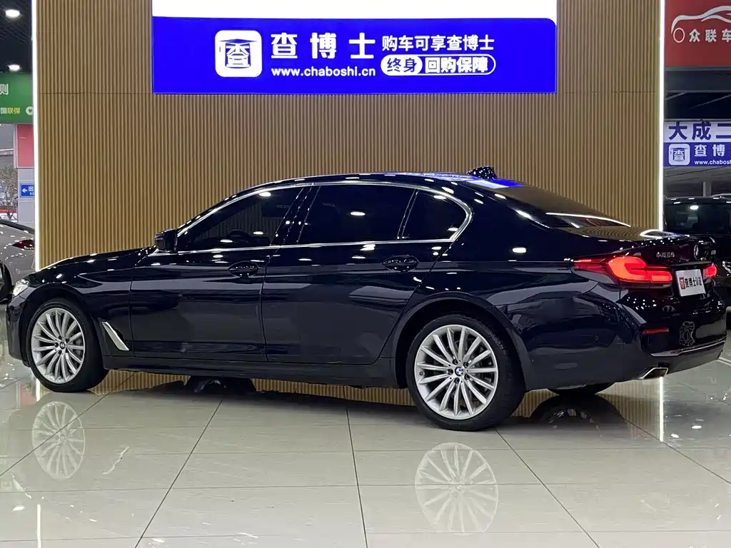 BMW 5 SERIES