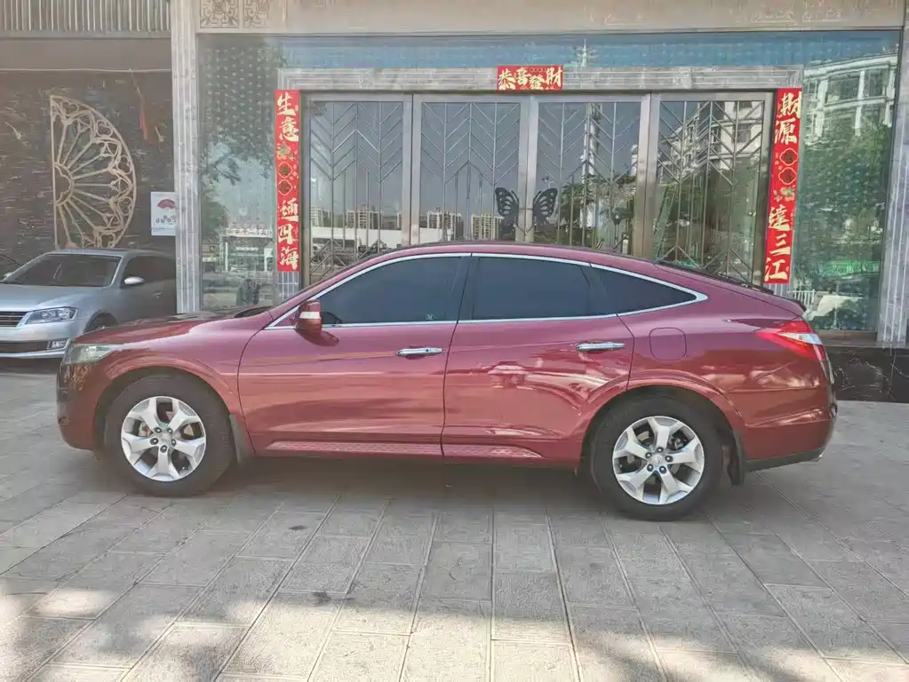 Honda Crosstour — миниатюра 7
