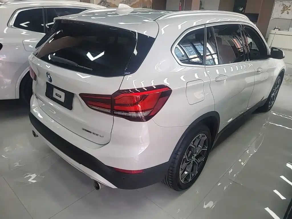 BMW X1 — миниатюра 7