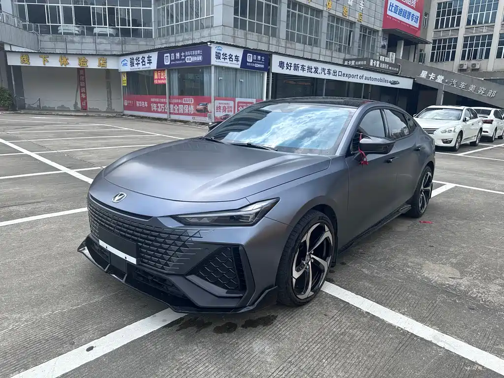 Changan UNI-V 2024