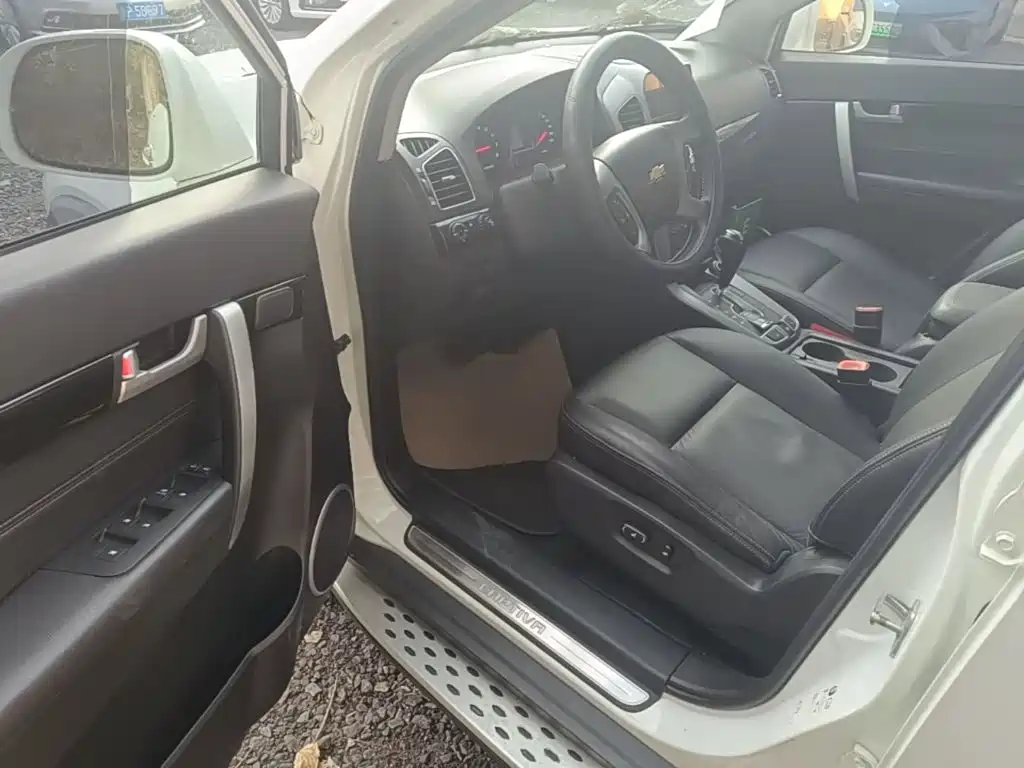 Chevrolet Captiva — миниатюра 16