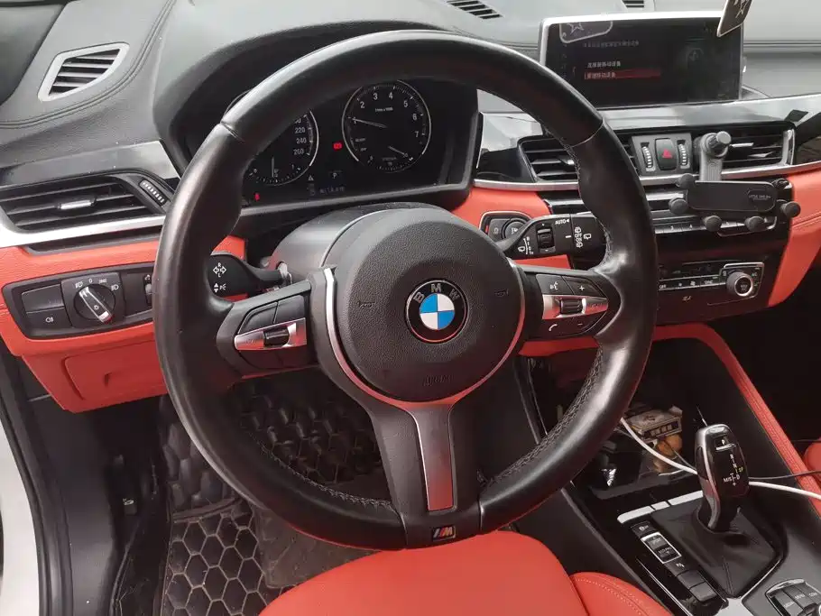 BMW X2 — миниатюра 15