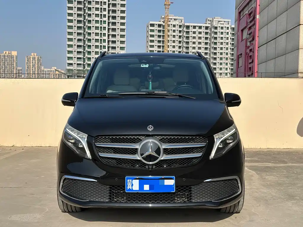 MERCEDES-BENZ V CLASS