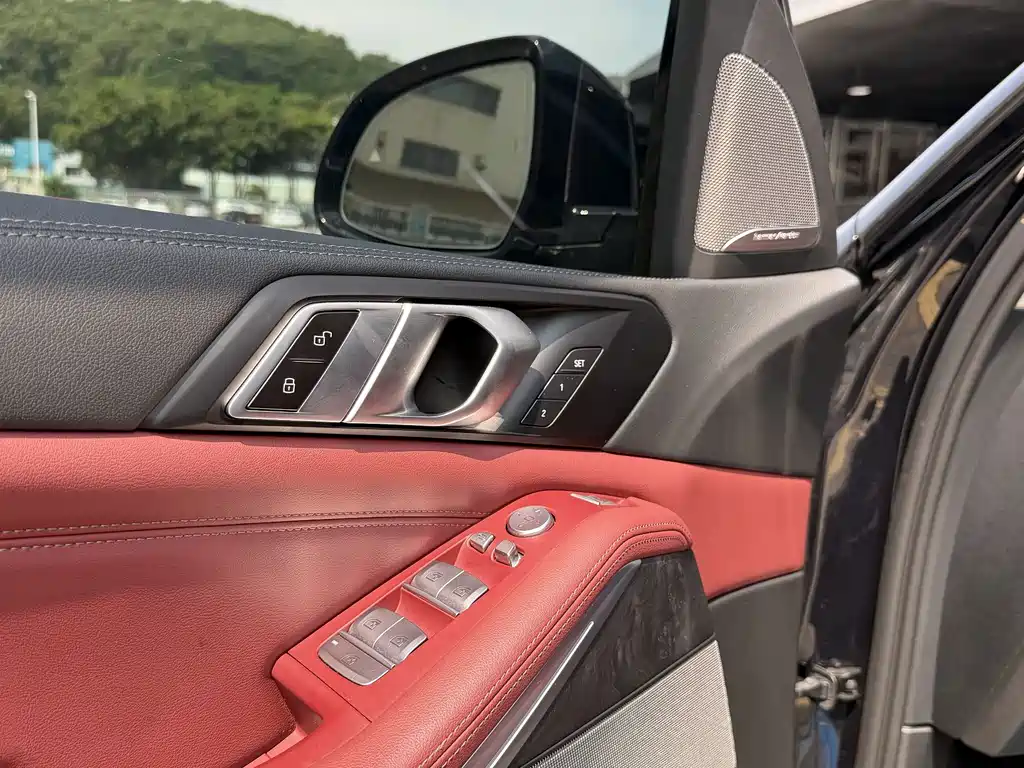 BMW X5 — миниатюра 6