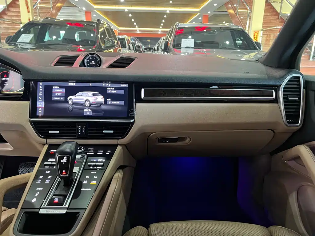 Porsche Cayenne 2018 Cayenne 3.0T