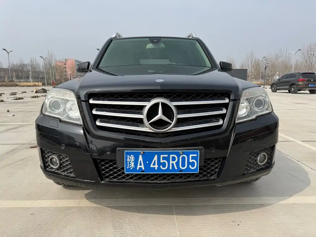 Mercedes-Benz GLK-Class (Import) 2010