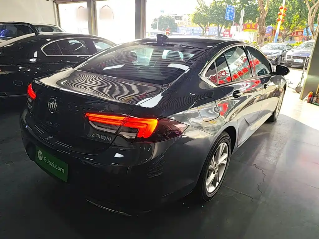 Buick Regal — миниатюра 7