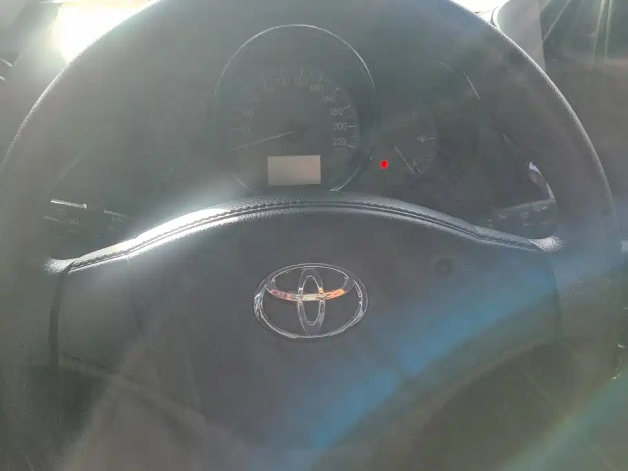Toyota Vios FS — миниатюра 15