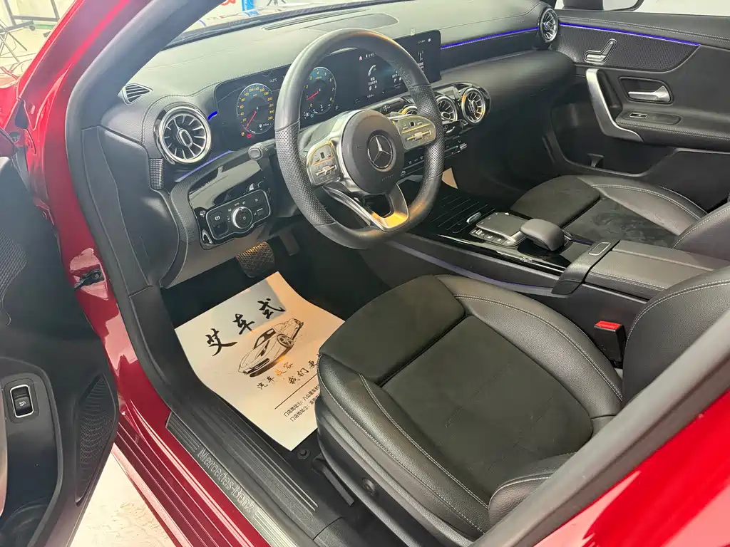 MERCEDES-BENZ A CLASS