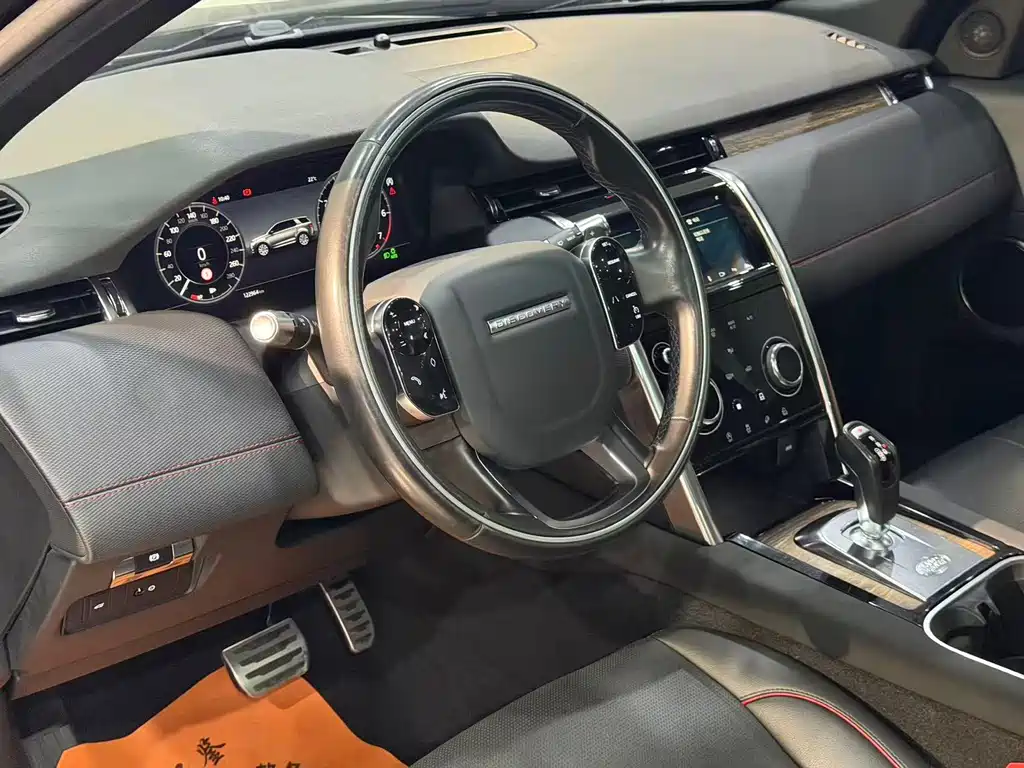 Land Rover Discovery Sport — миниатюра 12