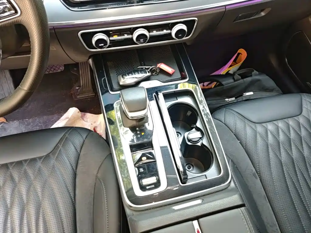 Hongqi Hongqi HS5 — миниатюра 14