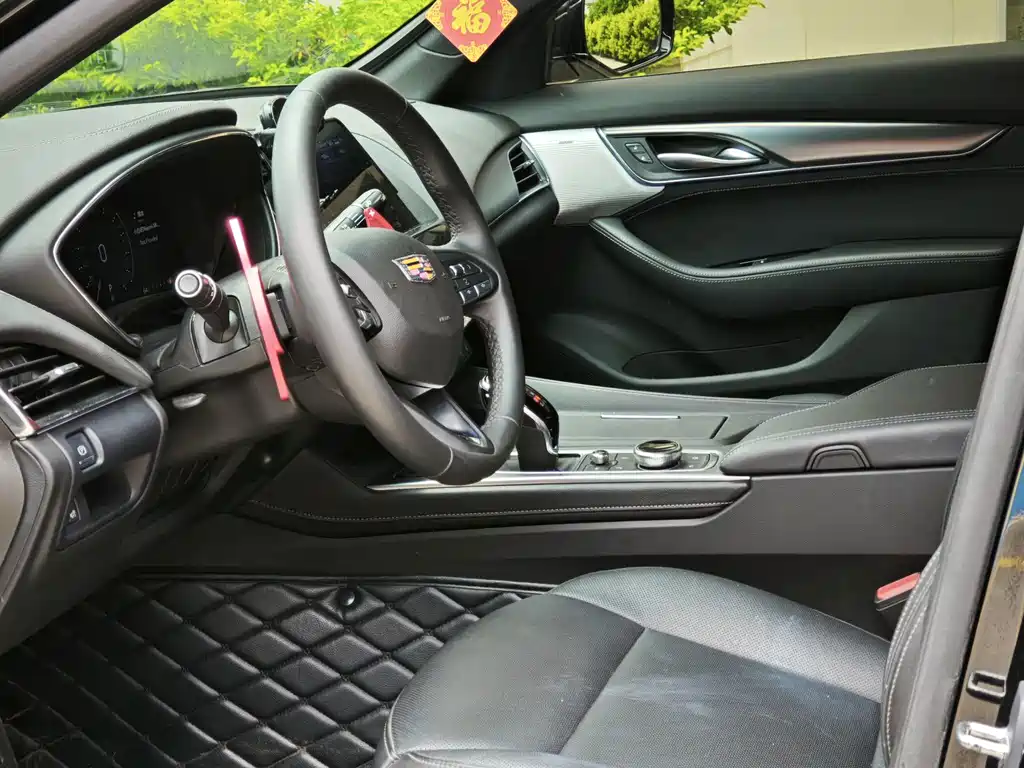 Cadillac CT5 — миниатюра 9