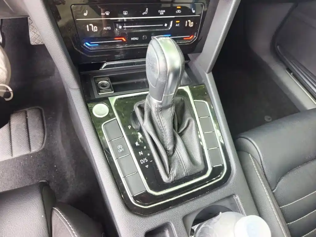 Volkswagen Magotan — миниатюра 14