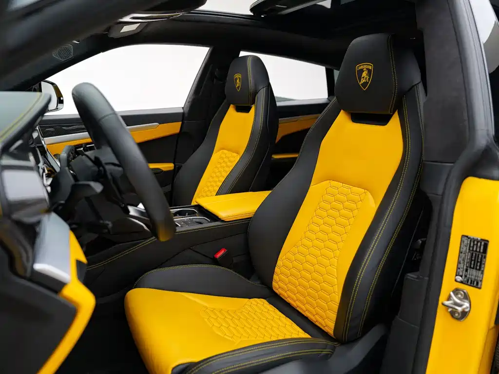 Lamborghini Urus — миниатюра 19