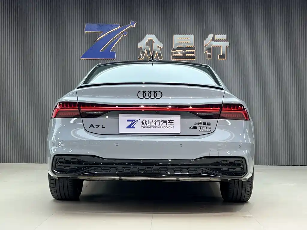 Audi A7L — миниатюра 3
