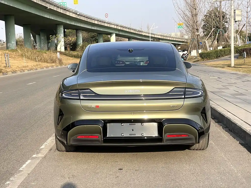 XIAOMI CAR XIAOMI SU7