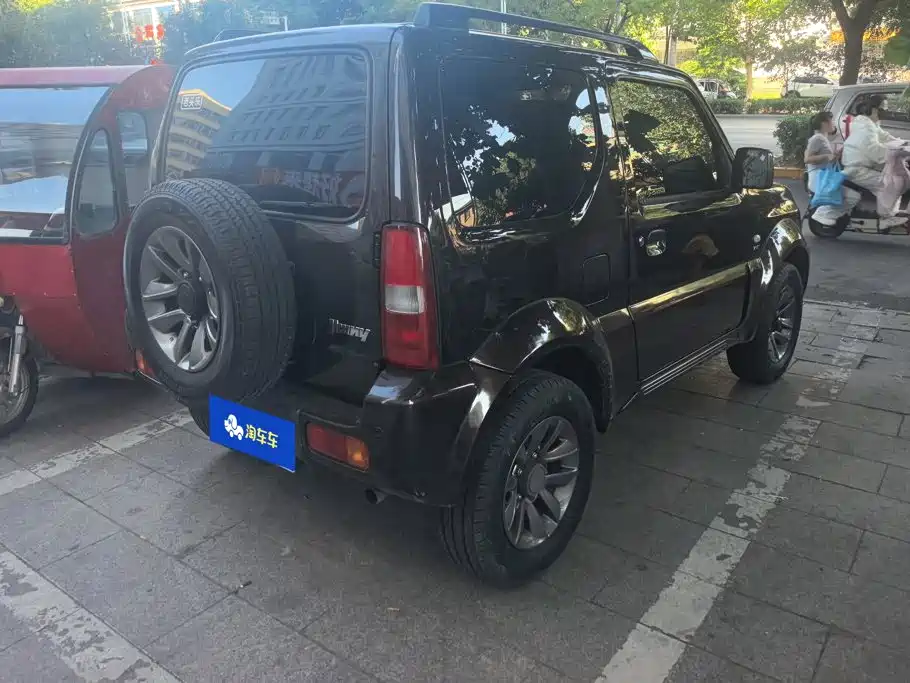 Suzuki Jimny — миниатюра 3