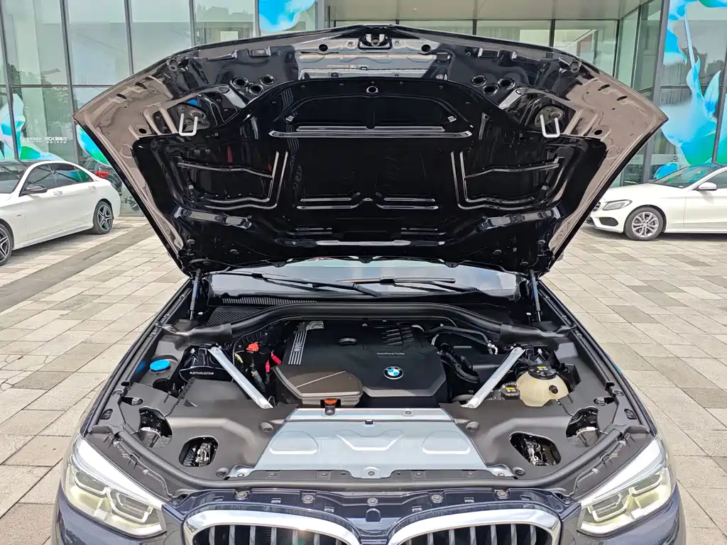 BMW X3 — миниатюра 26
