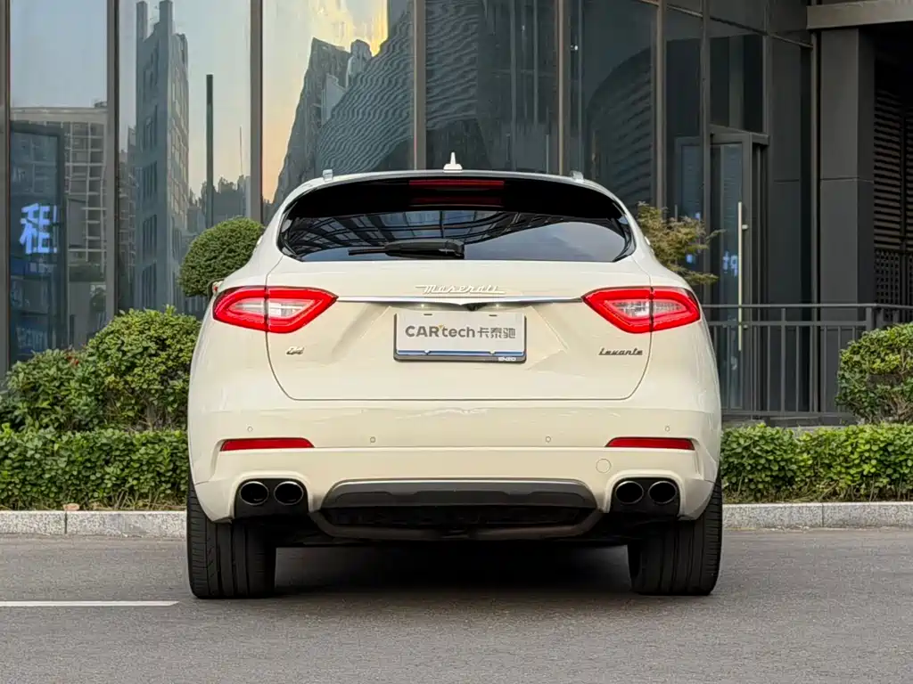 Maserati Levante — миниатюра 4