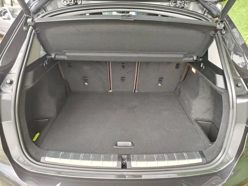 BMW X1 — миниатюра 15