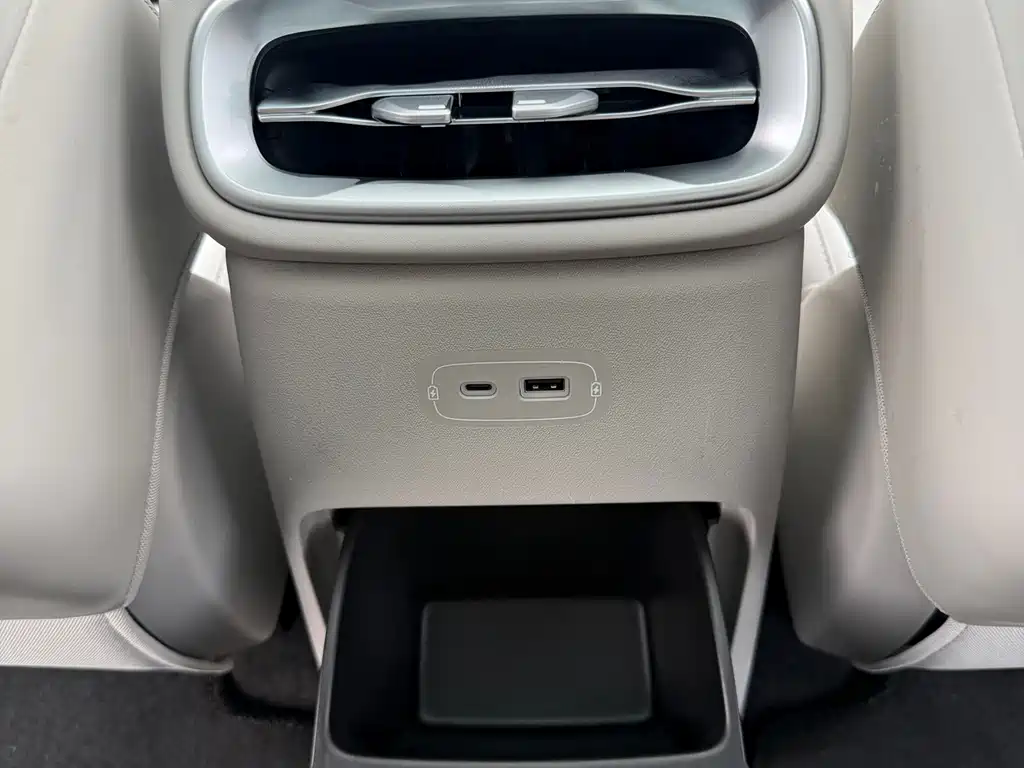 Leapmotor Leapmotor B10 — миниатюра 28