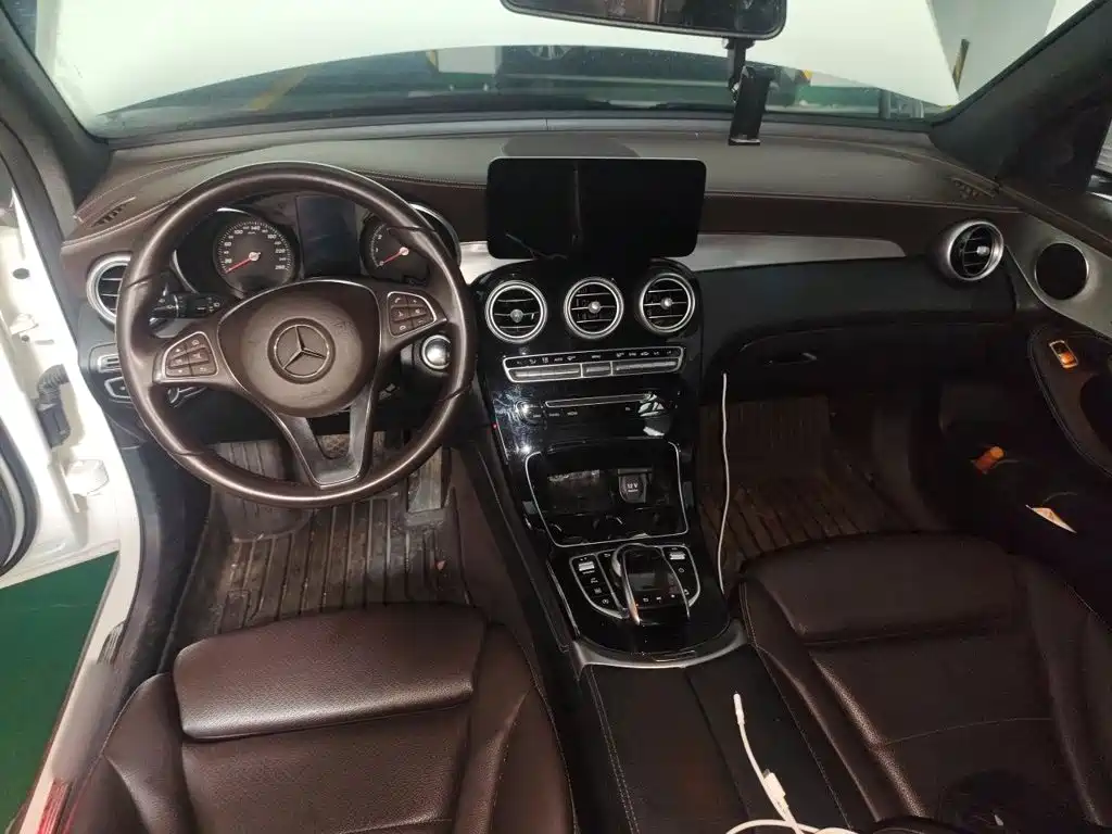 Mercedes-Benz GLC — миниатюра 13