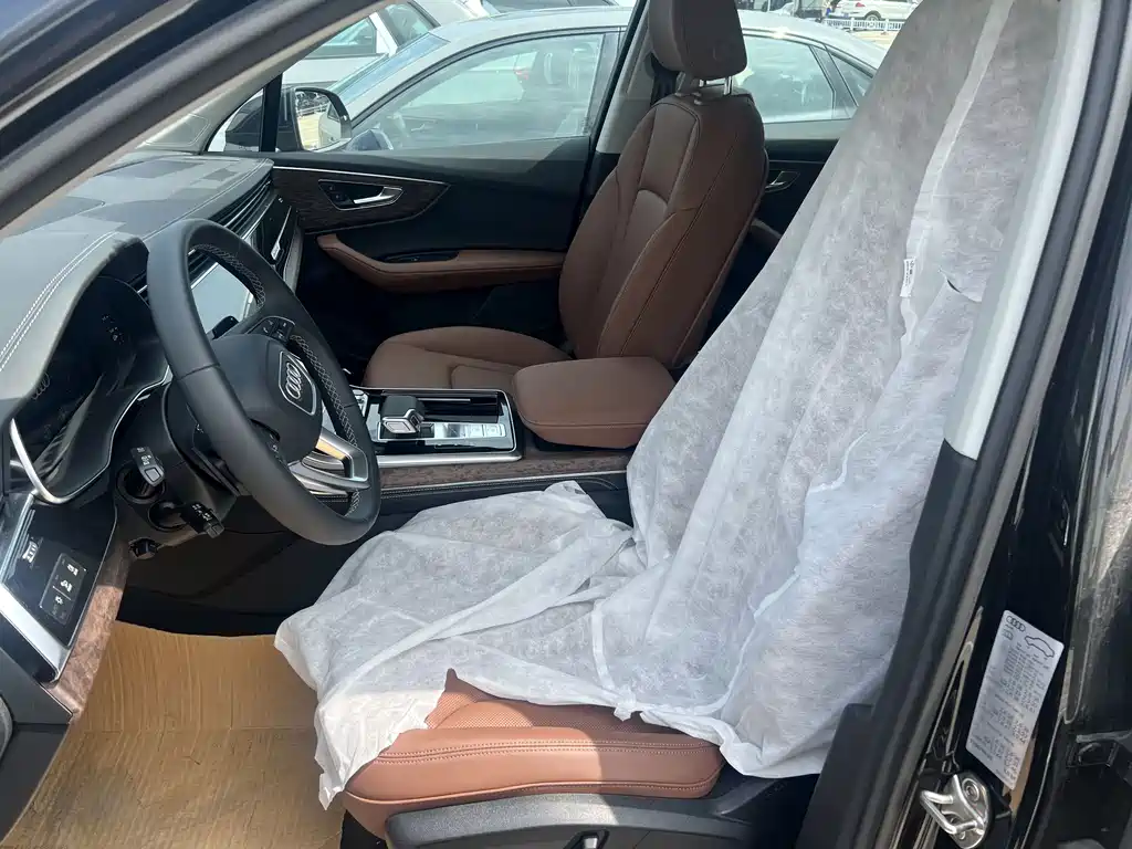 Audi Q7 — миниатюра 16