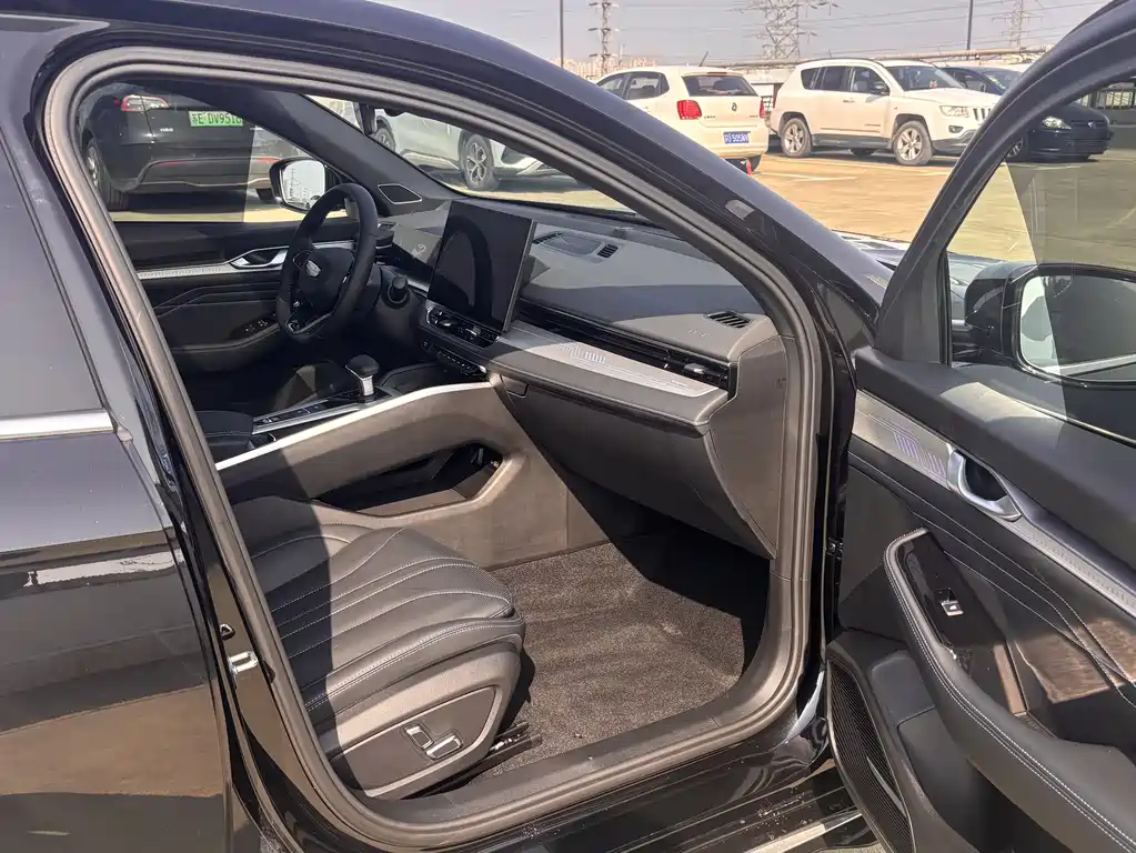 GEELY AUTOMOBILE XINGRUI