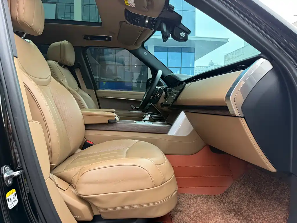 Land Rover Range Rover — миниатюра 7