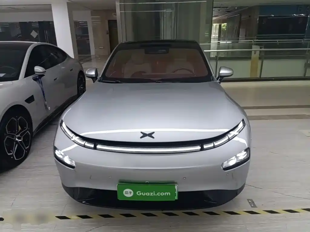 XPeng P7 — миниатюра 20
