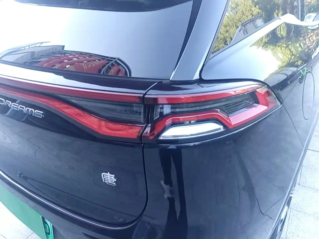 BYD Tang New Energy — миниатюра 8