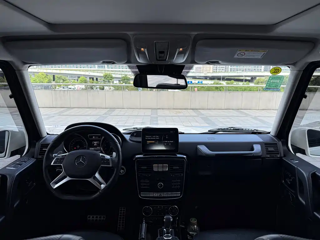 Mercedes-Benz G-Class — миниатюра 12