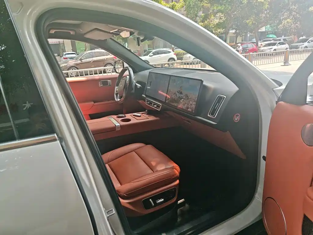 Li Auto Li L7 — миниатюра 20