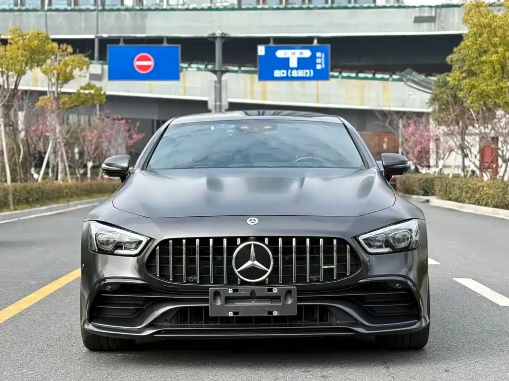 MERCEDES-BENZ AMG GT