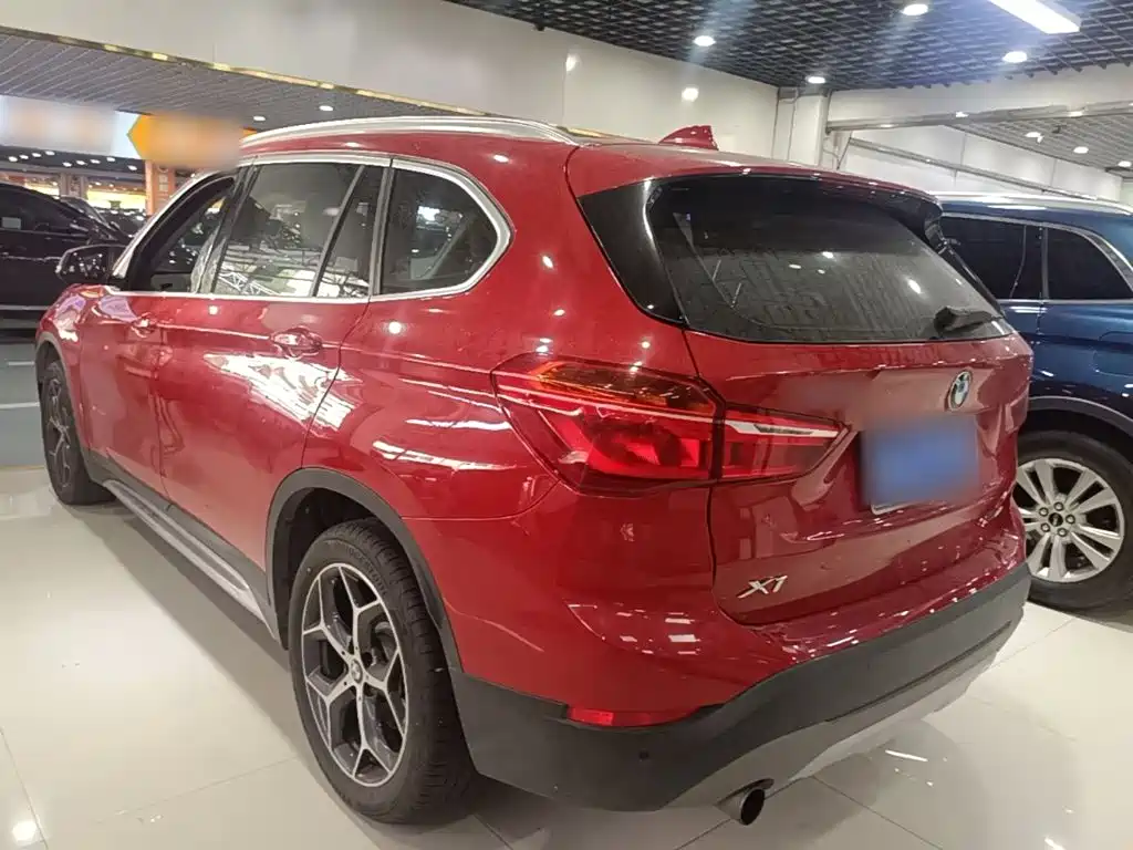 BMW X1 — миниатюра 5