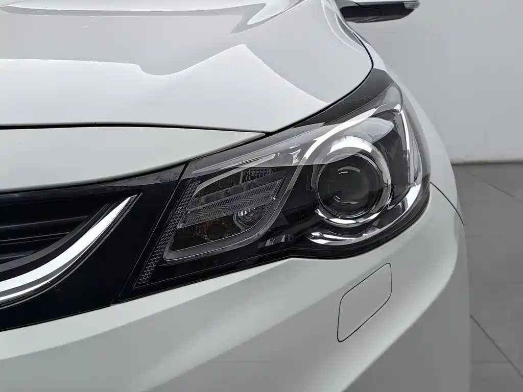 Chevrolet Malibu — миниатюра 7