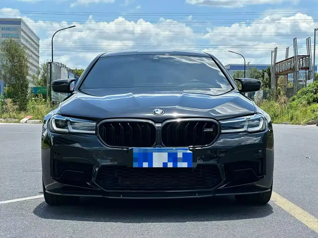 BMW M5