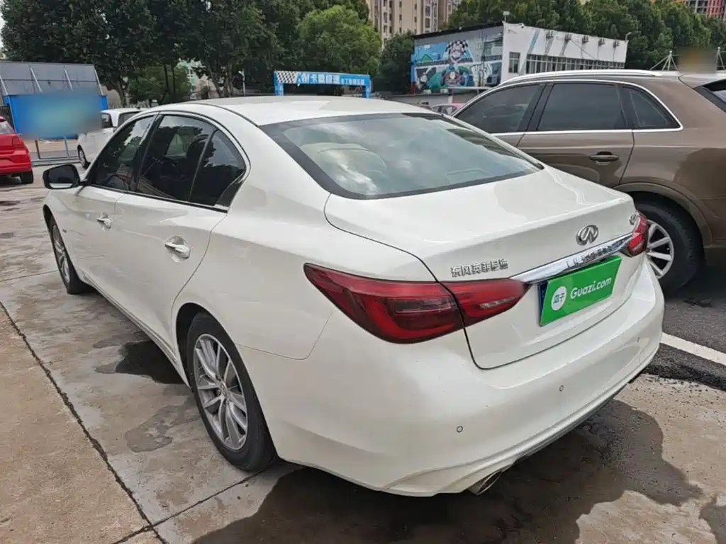 Infiniti Q50L — миниатюра 5